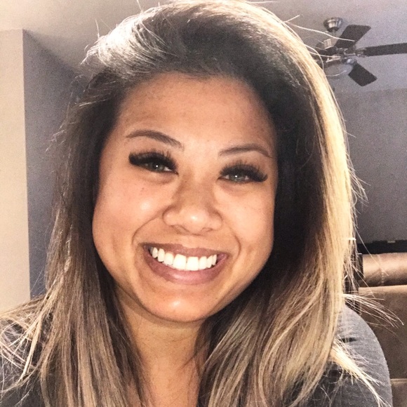 Meet your Posher, Elizabeth - Picture 1 of 1